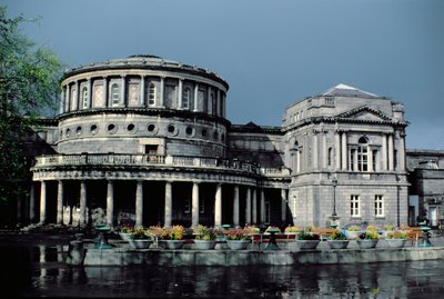 Esterno della galleria da Unbekannt Unbekannt
